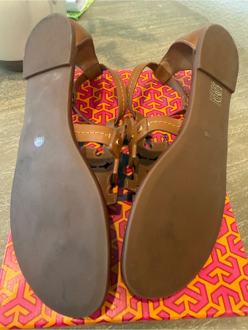 Tory Burch Brown Leather Logo T-Strap Sandals - Picture 5 of 6